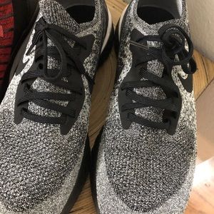 sz 12 Nike EpicReact Flyknit